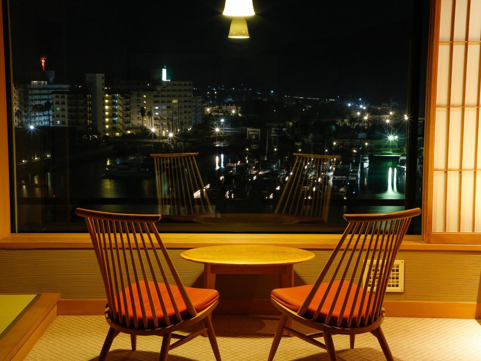 Отель Awaji Yumesenkei Sumoto Номер фото